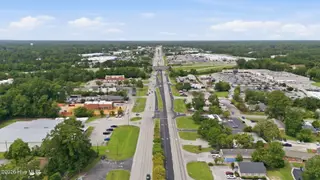 700 N Grace Avenue, New Bern, NC 28562 – photo 13: 13-web-or-mls-DJI_20260803114732_0232_D