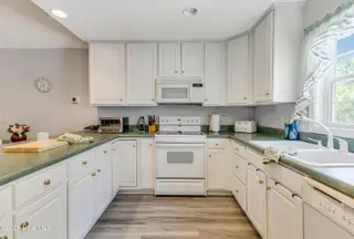 302 E Oak Island Drive, Oak Island, NC 28465 – photo 12