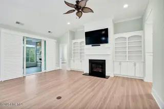 7028 Bonaventure Street SW, Ocean Isle Beach, NC 28469 – photo 17: 7028BonaventureStreetSouthwest-12