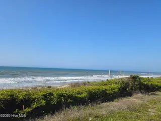 129 Ocean Promenade, Indian Beach, NC 28512 – photo 13: 20260417_093105