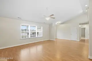 117 Clearbrook Way, New Bern, NC 28562 — 3-bedroom home in Berne Glade, New Bern, NC, photo 12 of 49: 117 Clearbrook Way, New Bern, NC 28562