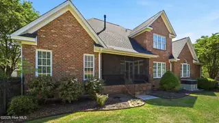 2025 Cornerstone Drive, Winterville, NC 28590 – photo 10: 9-web-or-mls-2025Cornerstone_009