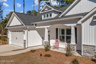 180 Boundaryline Drive NW, Calabash, NC 28467 – photo 3: Front Porch