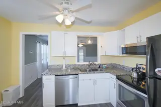 802 E Oak Island Drive, Oak Island, NC 28465 – photo 12: Kitchen-014-008-1500x1000
