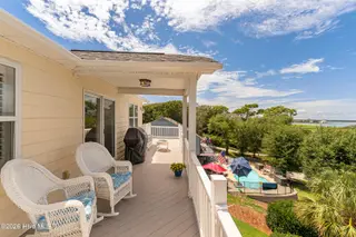 6611 Marsh Cove Road, Emerald Isle, NC 28594 – photo 8: Third floor deck