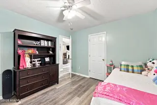 3703 Elizabeth Avenue, New Bern, NC 28562 – photo 23: 6-web-or-mls-0C0A8711_with_tv_edit