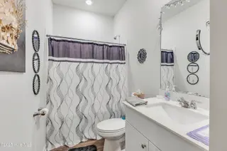 2049 Wild Indigo Circle NW, Calabash, NC 28467 – photo 7: Full Bath