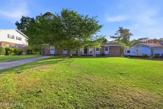 607 Oakwood Avenue, Jacksonville, NC 28546 – photo 2: 607oakwoodave_002