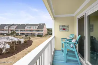 9201 Coast Guard Road F202, Emerald Isle, NC 28594 – photo 20: 17-web-or-mls-PB-F202-2-26-26-021