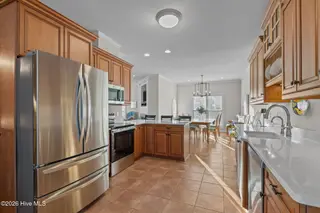 2208 Evans Street, Morehead City, NC 28557 – photo 21: 18-web-or-mls-1S3A5885