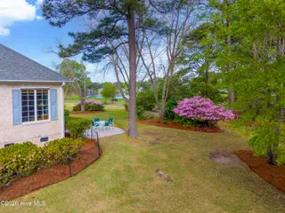 8932 Woodcreek Circle, Wilmington, NC 28411 — 4-bedroom home in Porters Neck Plantation, Wilmington, NC, photo 6 of 63: 8932 Woodcreek Cir MLS-5