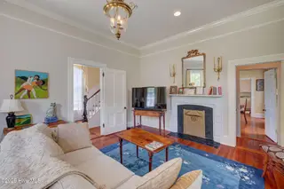 214 Nun Street, Wilmington, NC 28401 – photo 18: Living Room