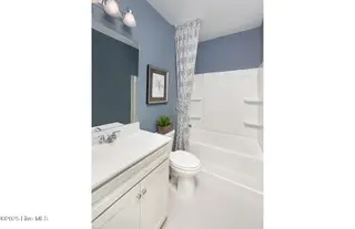 321 Eagle Claw Drive 4034, Carolina Shores, NC 28467 – photo 20: Morgan-Guest Bathroom