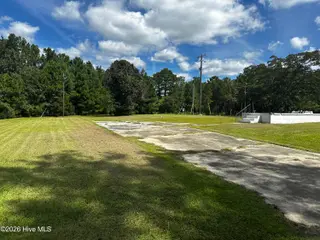 102 First Lane, Midway Park, NC 28544 — manufactured home in Piney Green Estates, Midway Park, NC, photo 3 of 4: IMG_0309