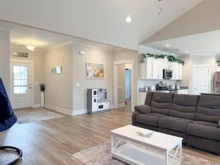 238 Bellows Lane, Rocky Point, NC 28457 – photo 10: Living Room