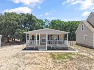 1087 Alvin Street SW, Supply, NC 28462 — 3-bedroom manufactured home in Tropical Shore, Supply, NC, photo 2 of 30