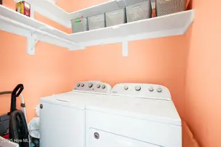 221 Sound Side Drive, Atlantic Beach, NC 28512 — 5-bedroom home in Bay Ridge, Atlantic Beach, NC, photo 23 of 60: Laundry room