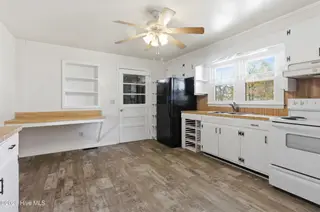 204 Glenburnie Drive, New Bern, NC 28560 – photo 16: 13_img_2439
