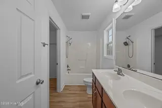 3414 Richard Court, New Bern, NC 28560 — 3-bedroom home in Pinecrest Estates, New Bern, NC, photo 12 of 38: another view of primary bathroom