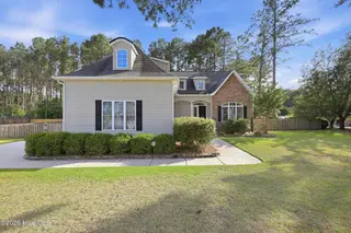 104 Bargate Drive, New Bern, NC 28562 – photo 1: 5-web-or-mls-0C0A0960_edit
