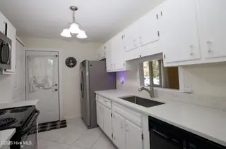 57 Village Green Circle, Southern Pines, NC 28387 – photo 13: 57 Village Green Circle-20