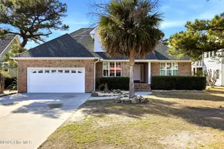717 Settlers Lane, Kure Beach, NC 28449 – photo 1: 2_717_Settlers_Ln_-_Exteriors_010