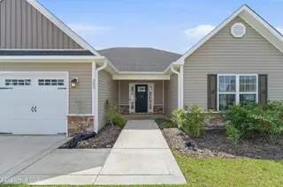 289 Crossroads Store Drive, Jacksonville, NC 28546 – photo 7: DSC01229