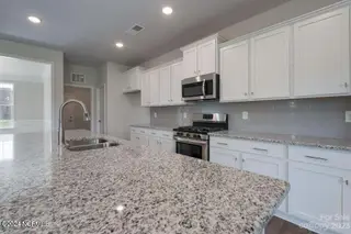 1501 Caracara Drive, New Bern, NC 28560 – photo 8: kitchen 2140-o