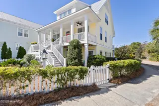 1222 Croaker Lane, Carolina Beach, NC 28428 – photo 3: mls-IMG_9871