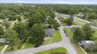 700 N Grace Avenue, New Bern, NC 28562 – photo 11: 11-web-or-mls-DJI_20260803114652_0230_D