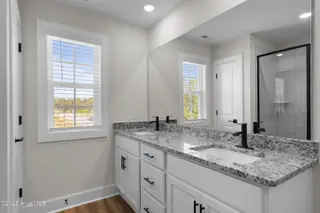 69 S Umbrella Palm Drive, Hampstead, NC 28443 – photo 20: 19-web-or-mls-DSC01927