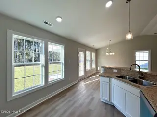 802 Hidden Bridge Drive, Jacksonville, NC 28546 – photo 19: IMG-3541-jpg