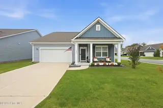 2017 Bogue Lane, New Bern, NC 28562 – photo 2: 2-web-or-mls-0C0A9448