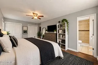 811 Little John Avenue, Jacksonville, NC 28546 — 3-bedroom home in Sherwood Forest, Jacksonville, NC, photo 12 of 24: Primary Bedroom