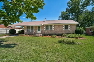1709 W Wilson Street, Tarboro, NC 27886 – photo 2: Front View