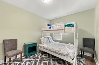 9936 Louise Howard Court East, Emerald Isle, NC 28594 — 3-bedroom townhome in Spinnakers Reach, Emerald Isle, NC, photo 9 of 32: Ground floor bonus room