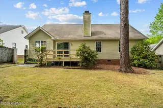 118 Kensington Way, Aberdeen, NC 28315 – photo 22: 118 Ken Back of house