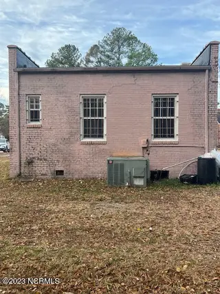 1112 Nash Street N, Wilson, NC 27893 – photo 7: rear