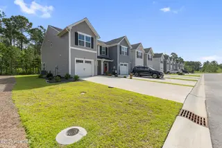 1648 Branchwood Road NE, Bolivia, NC 28422 — 3-bedroom townhome in Middle Creek Village, Bolivia, NC, photo 8 of 36: 2_img_5886