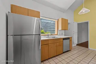 304 Lord Granville Drive, Morehead City, NC 28557 – photo 13: Kitchen