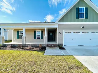 802 Hidden Bridge Drive, Jacksonville, NC 28546 – photo 2: IMG-3512-jpg