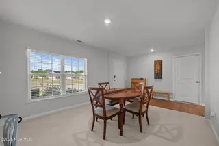 4569 Sandstone Drive, Greenville, NC 27858 – photo 7: 15-web-or-mls-LHV_6685