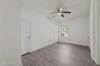 700 2nd Avenue, New Bern, NC 28560 – photo 16: Bedroom