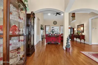 6307 Crossmoor Drive, Wilson, NC 27896 — 4-bedroom home in SouthPointe, Wilson, NC, photo 4 of 55: Foyer