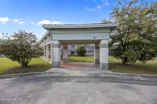 100 Marina Drive, New Bern, NC 28560 – photo 2: 2-web-or-mls-0C0A7263