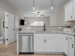 44 Catalina Circle, Swansboro, NC 28584 – photo 10: Kitchen