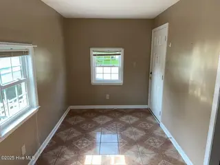 500 Nelson Drive, Jacksonville, NC 28540 — 3-bedroom home, Jacksonville, NC, photo 3 of 25: Foyer View 1