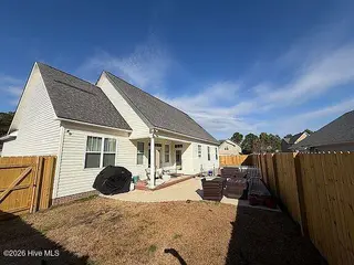 202 Savannah Drive, Jacksonville, NC 28546 – photo 4: Single-Family-For-Sale-by-Owner-5