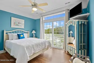 201 Shipwreck Lane, Emerald Isle, NC 28594 – photo 14: bedroom upstairs Scilly Cat