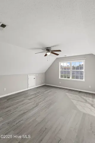 111 Summercreek Drive, Jacksonville, NC 28546 — 4-bedroom home in Bay Meadows, Jacksonville, NC, photo 21 of 32